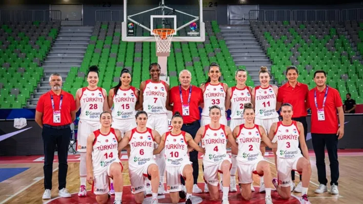 FIBA 2023 Kadınlar Avrupa Şampiyonası: Türkiye: 63 - Sırbistan: 71