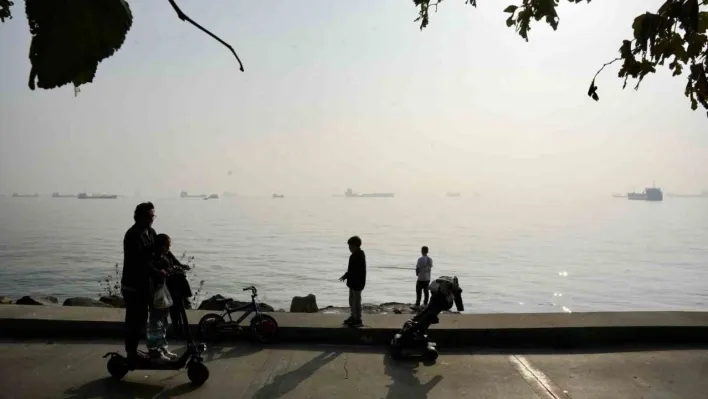 Fotoğraflarla İstanbul'da sis