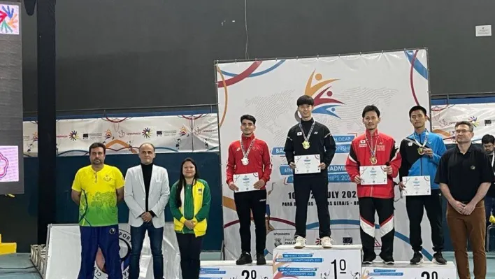 Furkan Büyükgöze'den İşitme Engelliler Badminton Dünya Şampiyonası'nda bir ilk