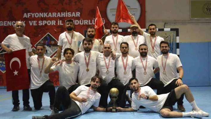 Futsal turnuvasının şampiyonu Nilüfer Belediyesi GESK