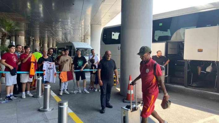 Galatasaray, Avusturya'ya gitti