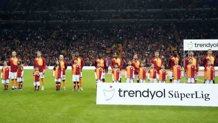 Galatasaray'da 4 değişiklik