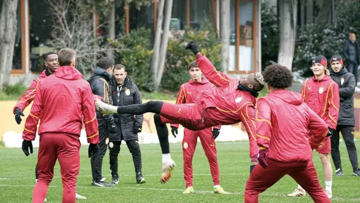 Galatasaray, Fenerbahçe derbisi hazırlıklarını sürdürdü