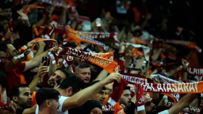 Galatasaray - Samsunspor maçını 43 bin 413 seyirci izledi