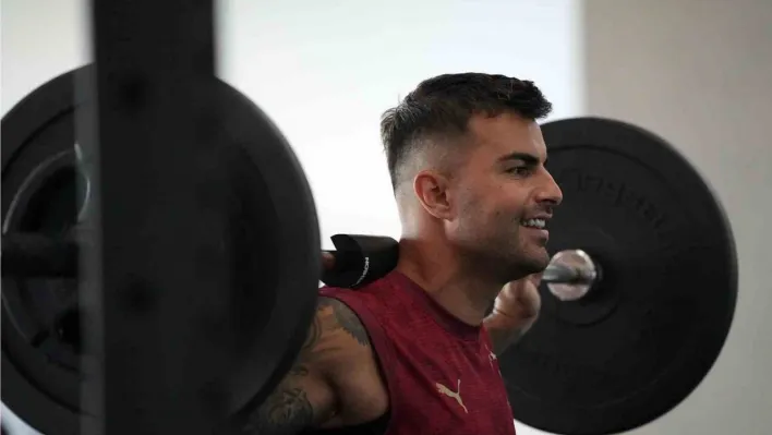Galatasaray, yeni sezon hazırlıklarını çift idmanla sürdürdü