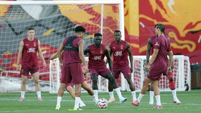 Galatasaray, yeni sezon hazırlıklarını sürdürdü