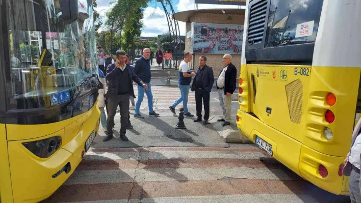 Gaziosmanpaşa'daki İETT peronlarında feci kaza: Şoför iki otobüsün arasında sıkıştı