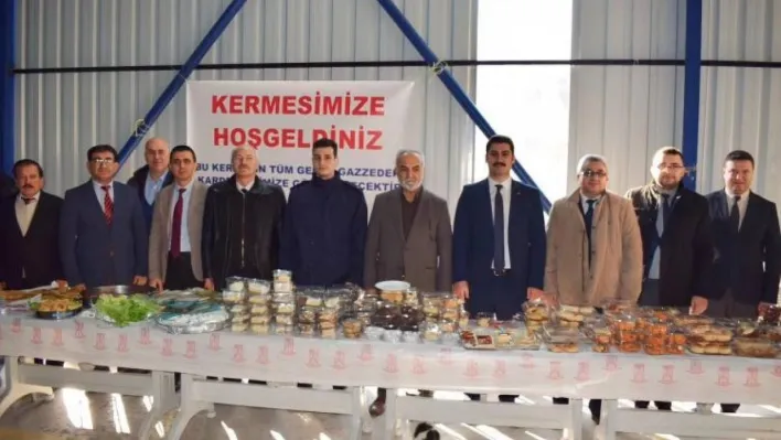 Gazze'ye bağışlanacak olan hayır çarşısı kuruldu