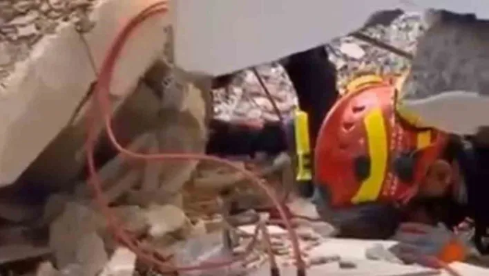 Gebze'deki enkazın altından umudun çığlığı böyle yükseldi