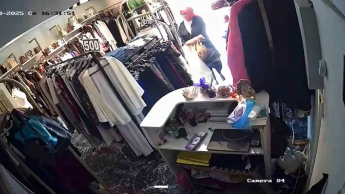 Geldi, 10 saniyede çaldı ve gitti