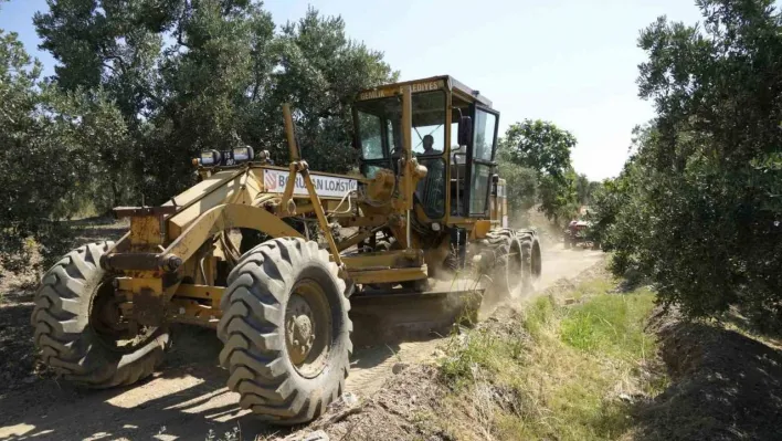 Gemlikli çiftçiye arazi yolu desteği