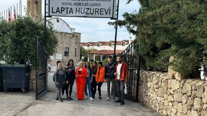 Gençlerden huzurevine moral ziyareti