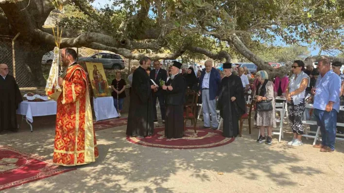 Gökçeada'da 'Meryem Ana'yı anma günü ayini' yapıldı