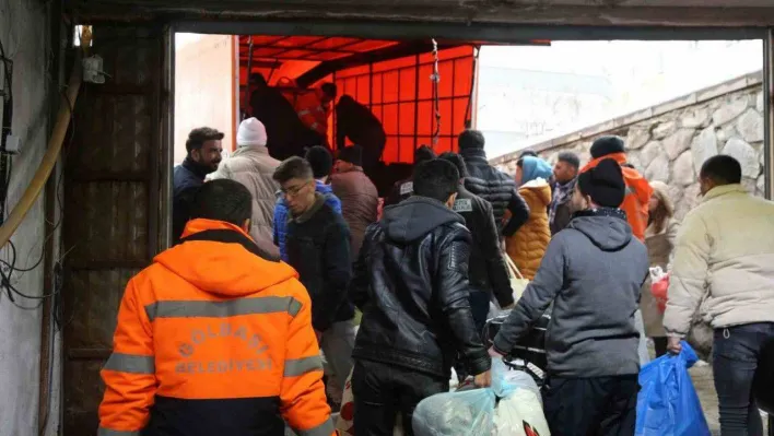 Gölbaşı Belediyesi'nden deprem bölgesine 10 mühendis desteği