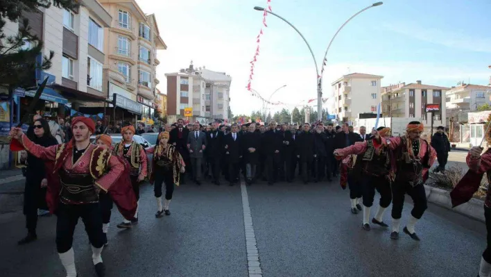 Gölbaşı'nda Atatürk'ün Ankara'ya gelişinin 103'üncü yıl dönümü coşkuyla kutlandı