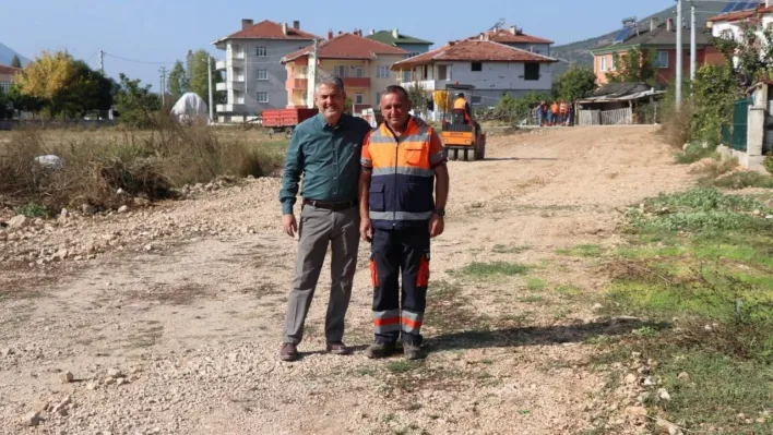 Gölpazarı'nda sokaklar yeni yollarla birbirine bağlanıyor