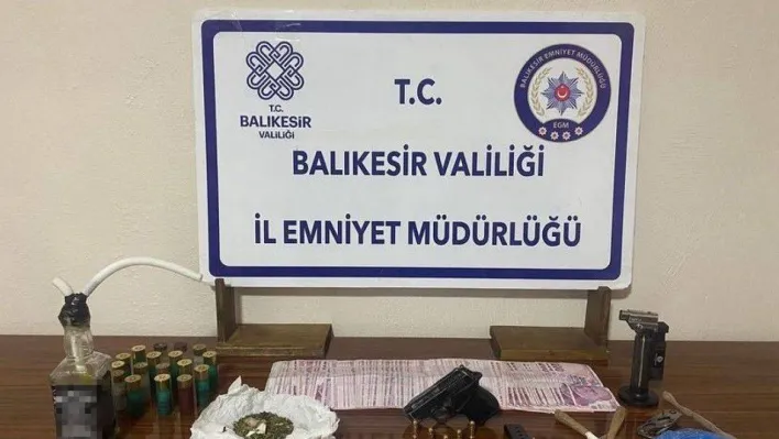 Gönen ve Bandırma'da şüpheli araç ve iş yeri araması yapıldı