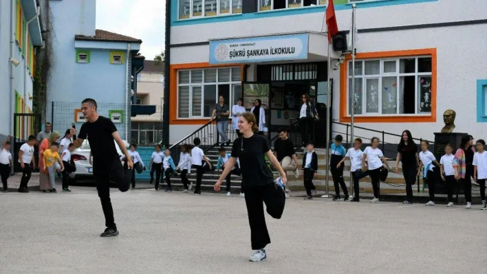 Gönüllülerden 'çocuk hakları' çalışması