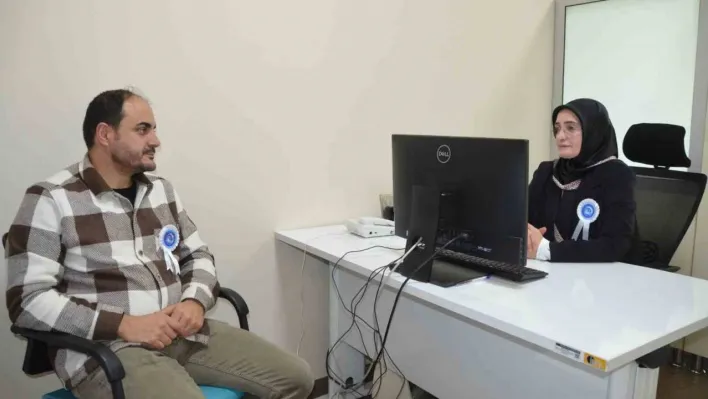 Günde 3 paket sigara içen vatandaş, Sigara Bırakma Polikliniği'nde sigarayı bıraktı