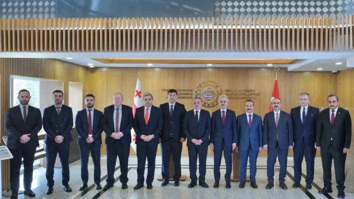 Gürcistan Altyapı Bakanı Sokhadze'den, Bakan Uraloğlu'na başsağlığı