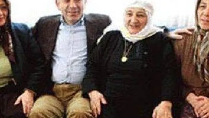 Gürsel Tekin'in acı günü