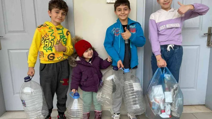 Gürsu'da 'Atığını getir, biletini al' uygulamasına yoğun ilgi