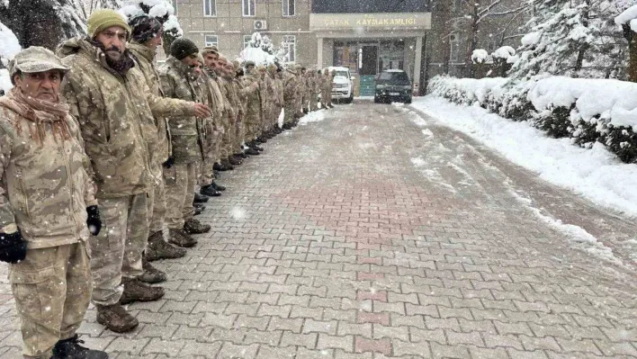 Güvenlik korucuları deprem bölgesine sevk edildi