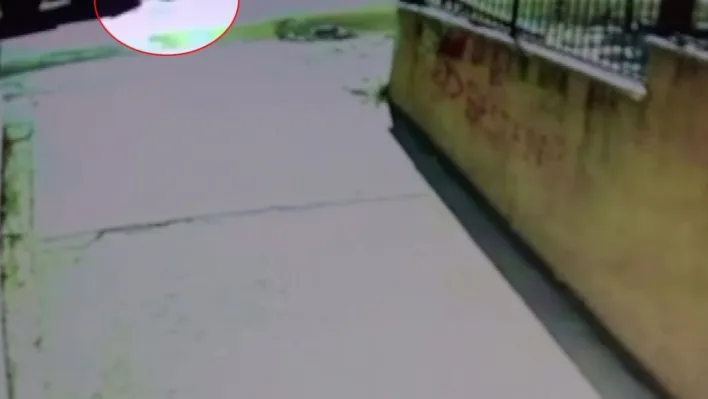 Hafriyat kamyonunun üzerinden geçtiği 2 kişi hayatını kaybetti