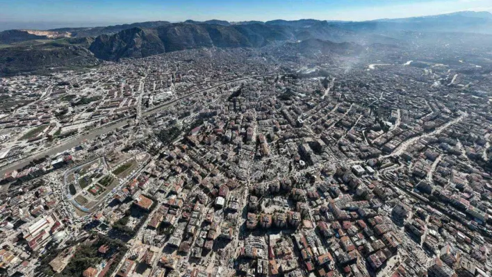 Hatay'da havadan çekilen görüntüler dehşetin boyutunu gözler önüne serdi