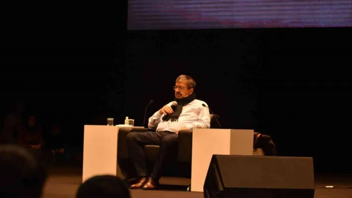 Hayati İnanç Balıkesirli gençlerle bir araya geldi