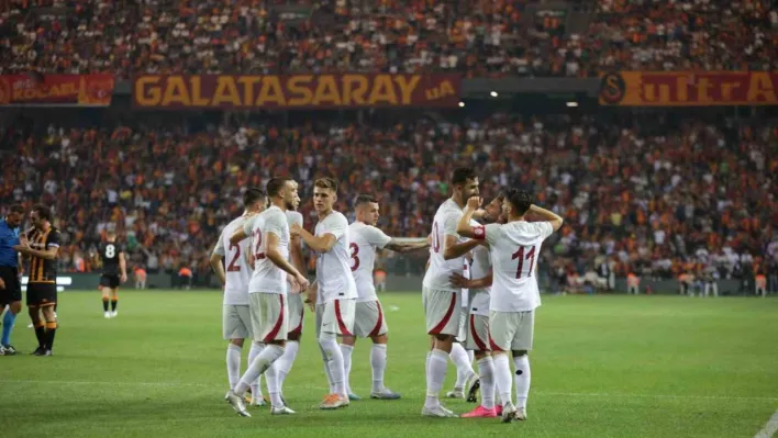 Hazırlık maçı: Galatasaray: 3 - Hull City: 4