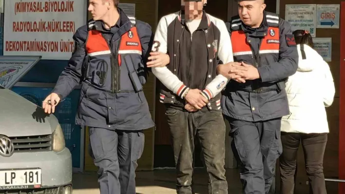 Hırsız, jandarmadan kaçamadı