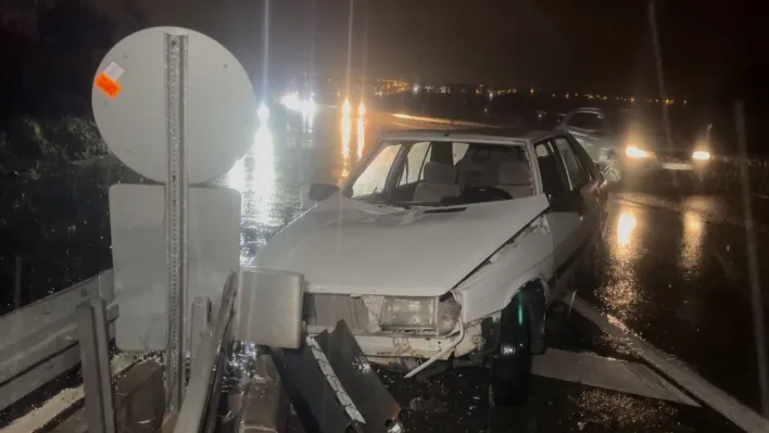 Hurdaya dönen otomobilden yara almadan çıktı, 'Emniyet kemeri takmasam camdan çıkardım' dedi