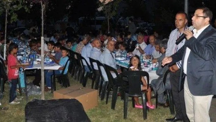 İBB'den Mimarsinan'a 2500 kişilik iftar sofrası