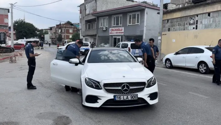 İki arkadaşa eş zamanlı silahlı saldırı: 1 ağır 2 yaralı