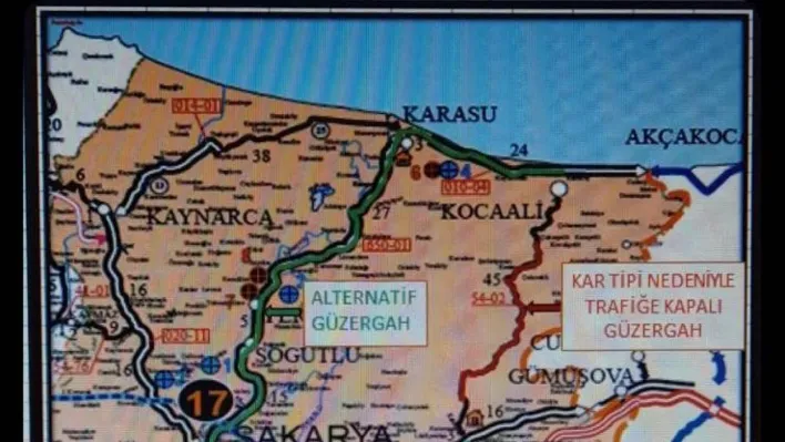 İki ilçeyi bağlayan yol kar sebebiyle kapandı