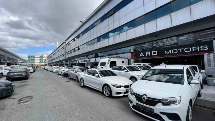 İkinci el lüks otomobillerde satışlar tamamen durdu