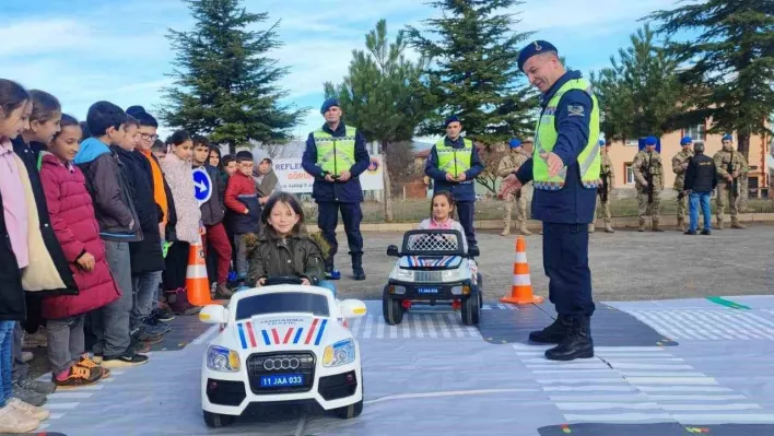 İl Jandarma Komutanlığınca eğitimler devam ediyor