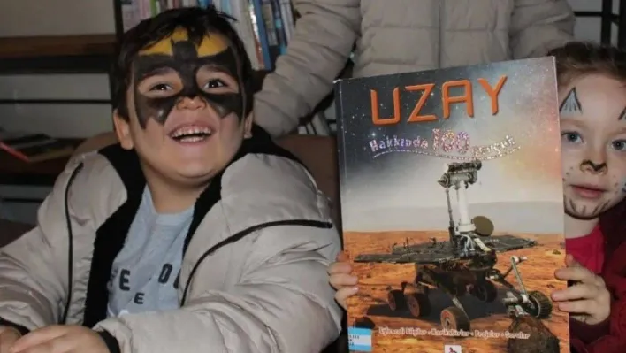 İl Müdürü Bircan, Necla Hanım Konağı'na açılan kütüphaneyi değerlendirdi