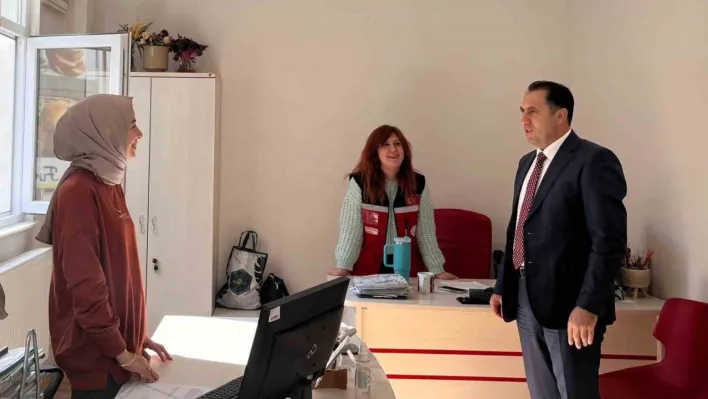 İl Müdürü Türkoğlu, Bozüyük'te sosyal hizmet çalışmalarını inceledi