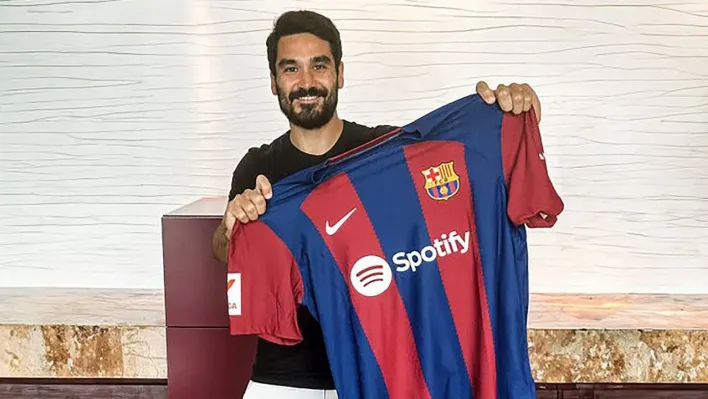 İlkay Gündoğan, Barcelona'ya imzayı attı