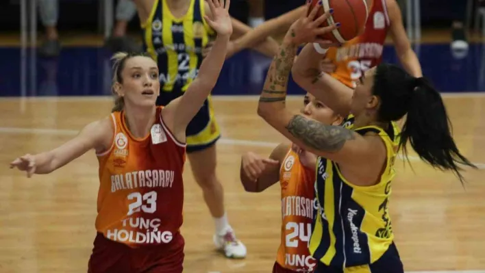 ING Kadınlar Basketbol Süper Ligi: Fenerbahçe: 84 - Galatasaray: 56