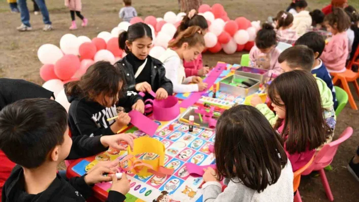 İsdemir 'Çocuk Şenliği'nde çocuklar eğlenceli anlar yaşadı