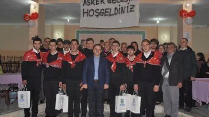 Işıklar Gençleri Askere Uğurladı