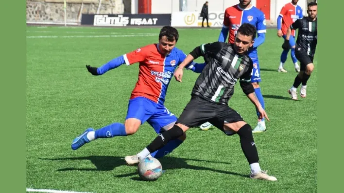 İsmail Düzgün'den Hat-Trick! Silivrispor, Tepecikspor'u 7-1'le Geçti