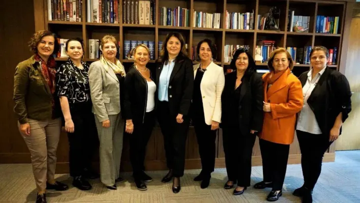 İstanbul Barosu Başkanı Saraç'ı ziyaret ettiler