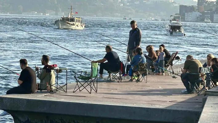 İstanbul Boğazı'nda şüpheli cisim paniği: Mayın sanıldı şamandıra çıktı