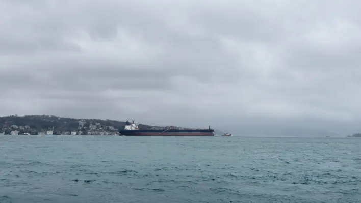 İstanbul Boğazı'nda tanker arızası yaşandı, gemi trafiği durduruldu