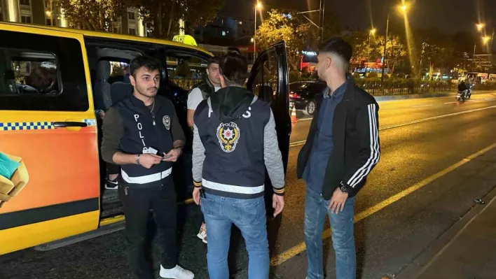 İstanbul'da 'huzur' uygulaması: Araçlar didik didik arandı