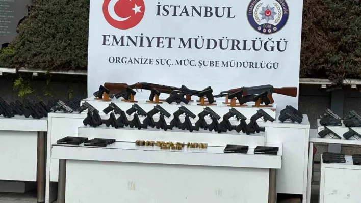 İstanbul'da 'motosikletli çete' operasyonu: 24 kişi yakalandı